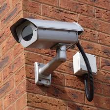 کاور دوربین جهت محافظت از دوربین ها در فضای باز.